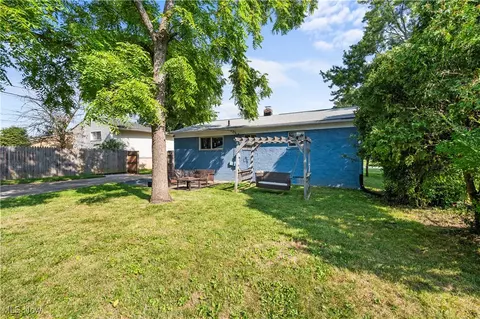 2575 Marda Dr, Parma, OH 44134 photo 25