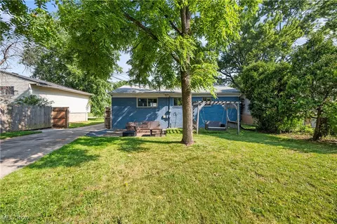2575 Marda Dr, Parma, OH 44134 photo 26