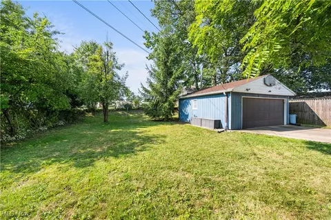 2575 Marda Dr, Parma, OH 44134 photo 28