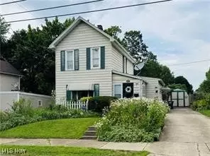134 E Summit St, Alliance, OH 44601