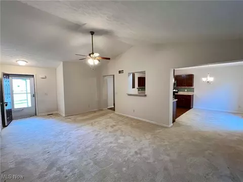 518 King St, Minerva, OH 44657 photo 4