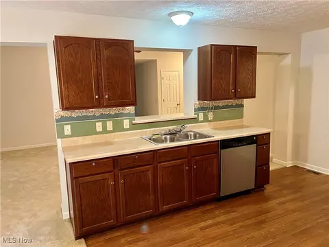 518 King St, Minerva, OH 44657 photo 7