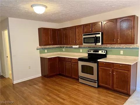 518 King St, Minerva, OH 44657 photo 6