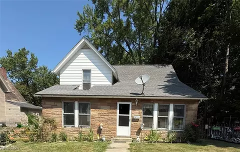 174 W 5th St, Salem, OH 44460
