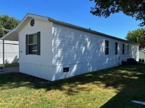 21 Redwood St, Beloit, OH 44609 photo 4