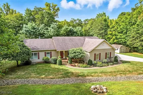 12252 Snode St NE, Alliance, OH 44601