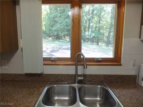 2348 Rockside Rd, Seven Hills, OH 44131 photo 11