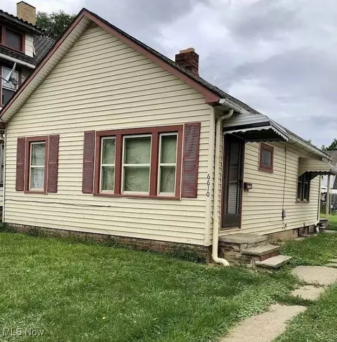 6610 Clark Ave, Cleveland, OH 44102