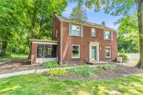 1306 N Lincoln Ave, Salem, OH 44460