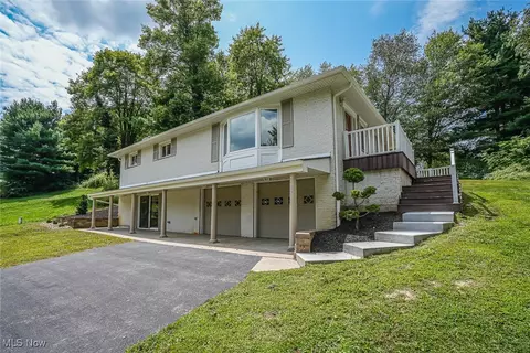 5327 Dunfred Cir SE, Canton, OH 44707