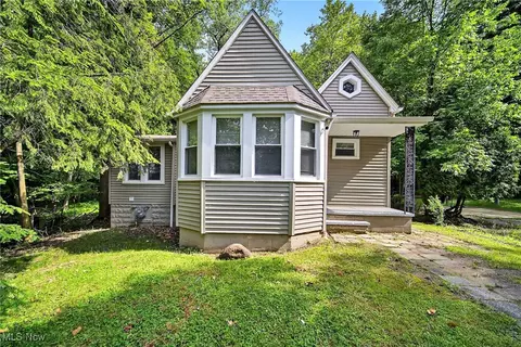 4669 Liberty Rd, South Euclid, OH 44121