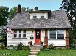 904 W Park Dr, Niles, OH 44446