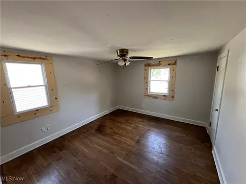 210-212 High St, Elyria, OH 44035 photo 9