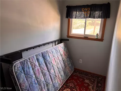 Bedroom - 277 Francis Ave, Windsor Heights, WV 26075 photo 3 of 6