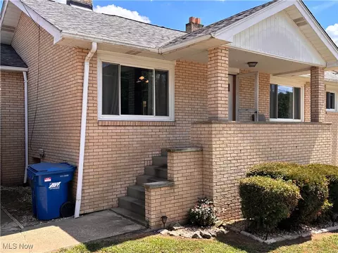 Exterior - 277 Francis Ave, Windsor Heights, WV 26075 photo 6 of 6