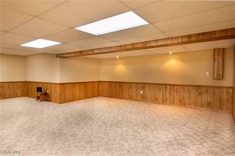 1341 Valley Dr, Akron, OH 44312 photo 23