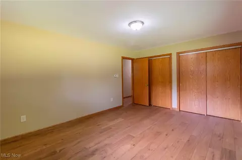 1341 Valley Dr, Akron, OH 44312 photo 16
