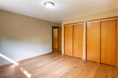 1341 Valley Dr, Akron, OH 44312 photo 14
