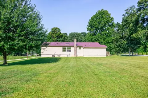 8710 Township Road 657, Dundee, OH 44624 photo 4