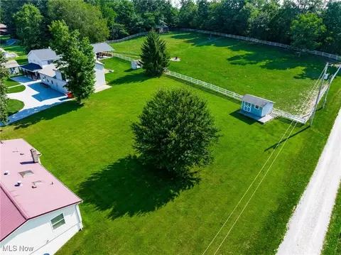 8710 Township Road 657, Dundee, OH 44624 photo 6