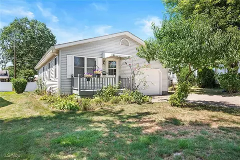 227 Leonard Ave NW, Massillon, OH 44646