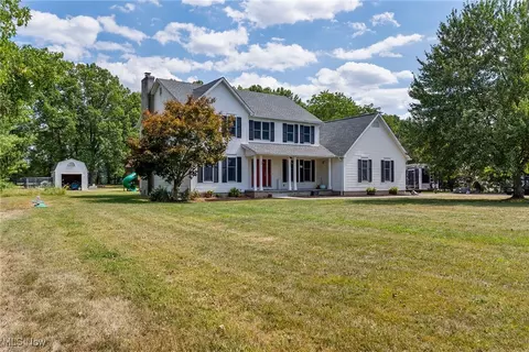 3301 Rosemont Rd, North Jackson, OH 44451