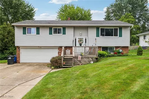 4100 Rose Dr, Brunswick, OH 44212