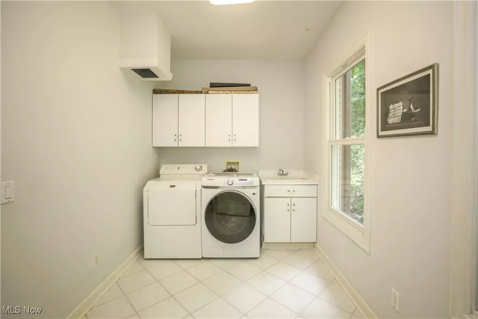 Other - 831 Meadowbrook Dr, Aurora, OH 44202 photo 4 of 11