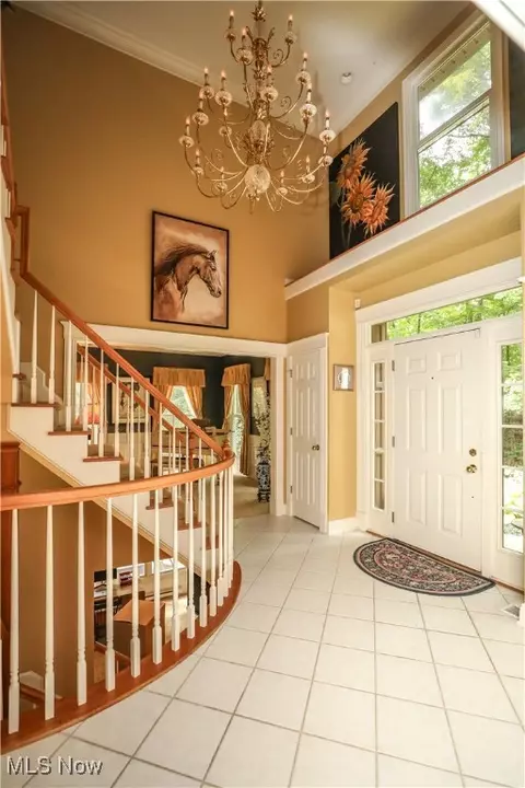 Entry Way - 831 Meadowbrook Dr, Aurora, OH 44202 photo 1 of 7