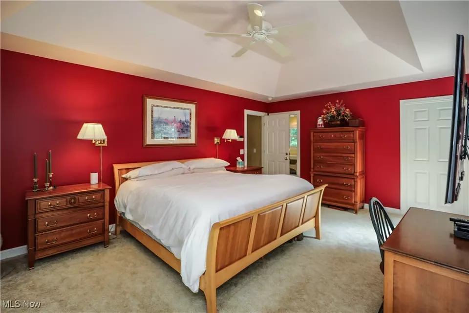 Bedroom - 831 Meadowbrook Dr, Aurora, OH 44202 photo 3 of 5