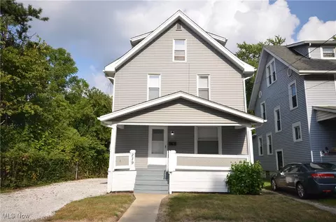 279 Miles Ave, Akron, OH 44306