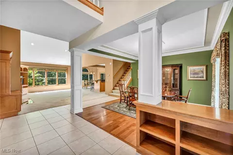 29810 Chardon Rd, Willoughby Hills, OH 44094 photo 6