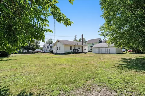 907 W 50th St, Ashtabula, OH 44004 photo 28