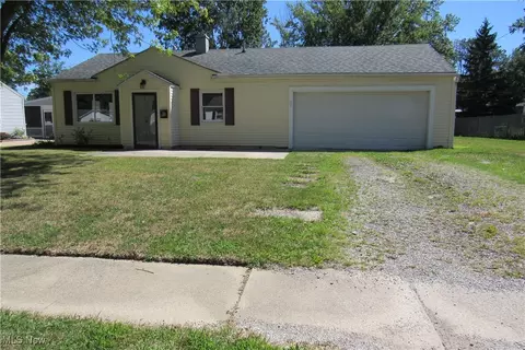 950 Union Ave, Ashtabula, OH 44004