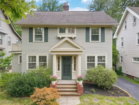 3286 Clarendon Rd, Cleveland Heights, OH 44118