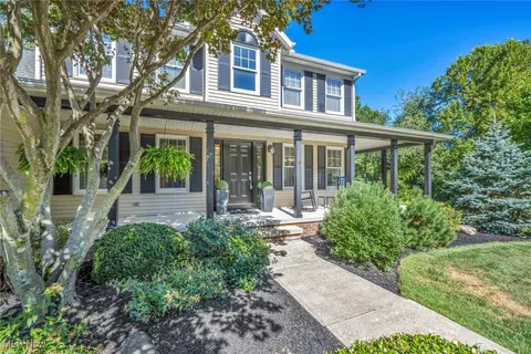 7450 Nancy Ann Dr, Concord, OH 44077