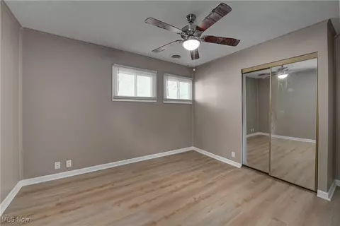 Bedroom - 964 N Pasadena Ave, Elyria, OH 44035 photo 5 of 6
