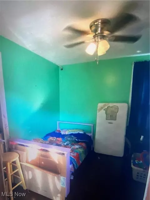 339 E Main St, Shawnee, OH 43782 photo 9