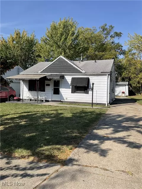 4616 E 174th St, Cleveland, OH 44128