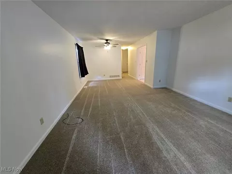 Living - 195 Prairie Dr, Akron, OH 44312 photo 2 of 4