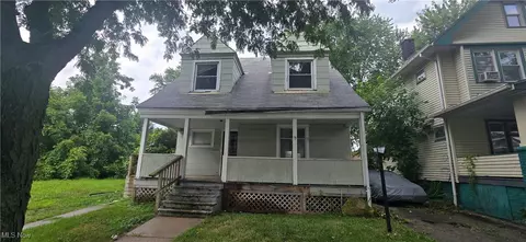445 Cleveland Rd, Cleveland, OH 44108