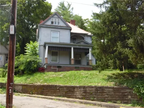 417 Maple St, Marietta, OH 45750