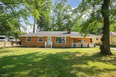 12241 Huffman Rd, Parma Heights, OH 44130