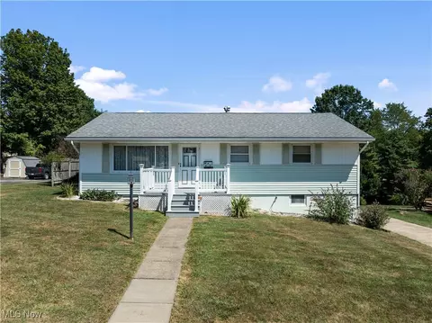 116 Coroline Dr, Saint Clairsville, OH 43950
