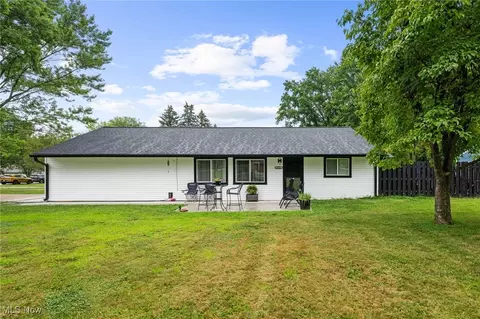 6731 Middlebrook Blvd, Middleburg Heights, OH 44130
