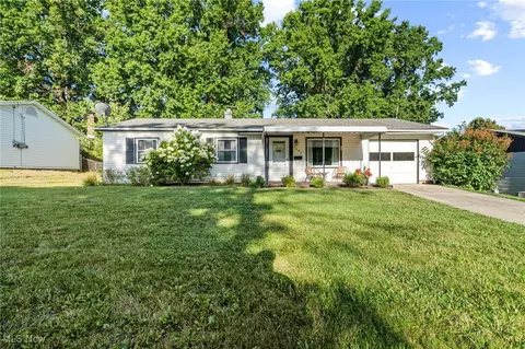 3642 Northport Dr, Stow, OH 44224