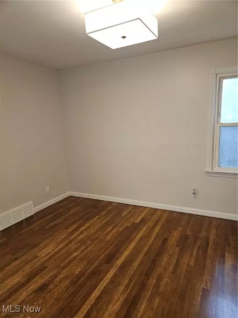 6006 Forest Ave, Parma, OH 44129 photo 18