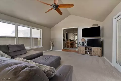 1272 Valley View Dr, Boardman, OH 44512 photo 17