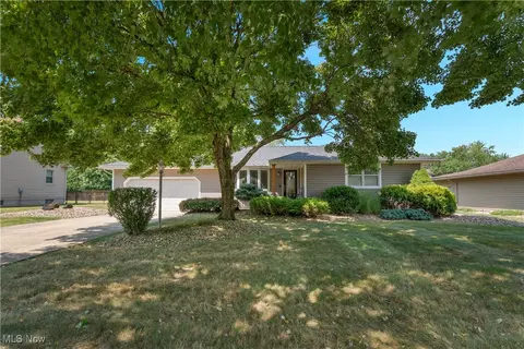 1272 Valley View Dr, Boardman, OH 44512 photo 5