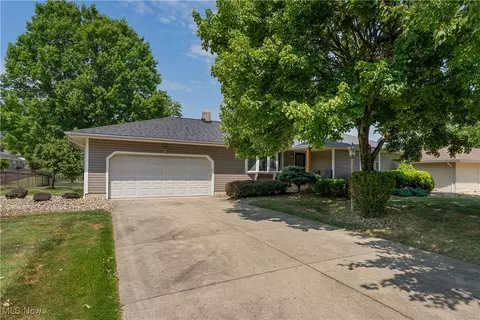 1272 Valley View Dr, Boardman, OH 44512 photo 7